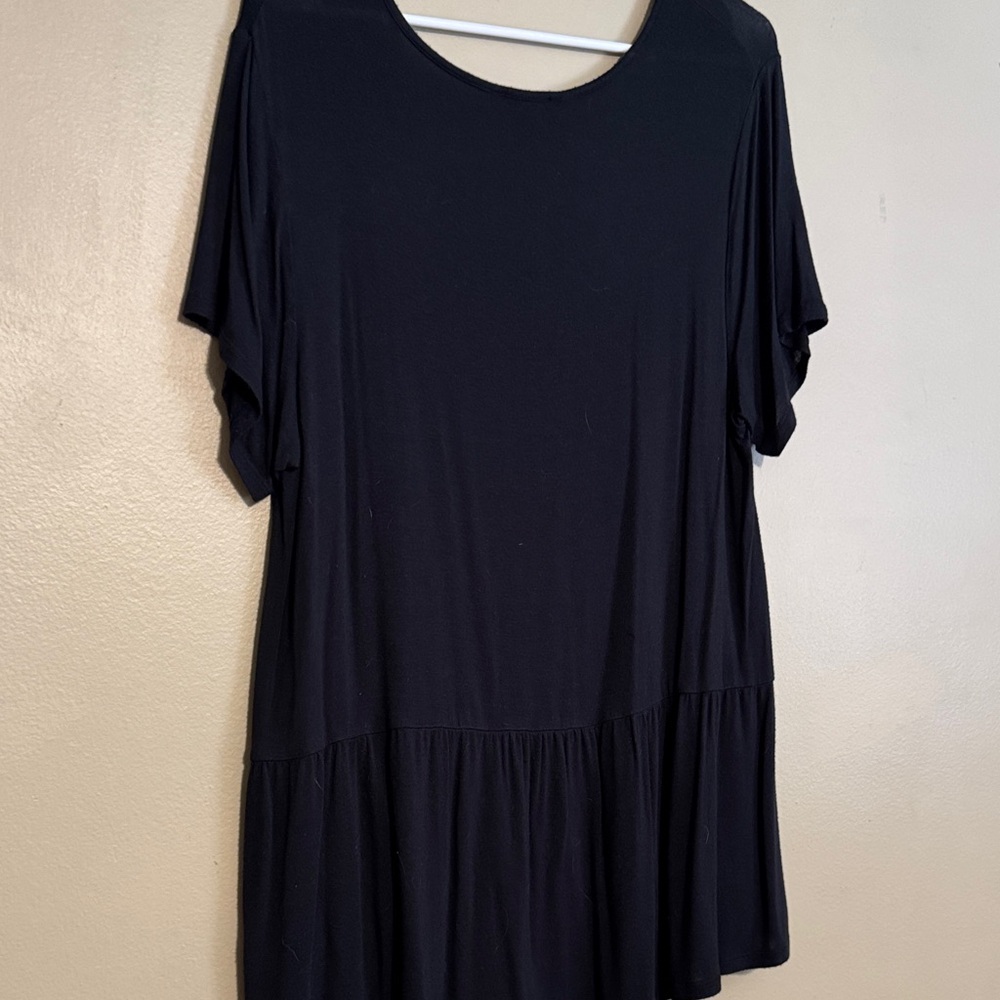 Moral Fiber Black V-Neck Buttoned Blouse - Picture 5 of 5